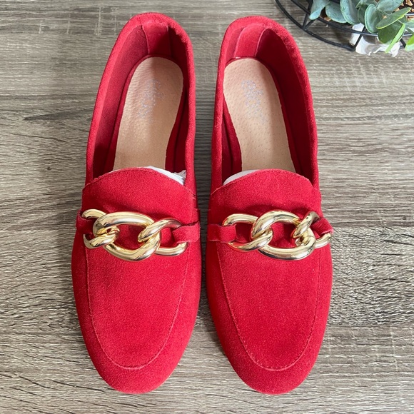 Ellos Poppy Red Gold Chainlink Slip On Suede Flat Loafers Size 7.5M New - Picture 6 of 9